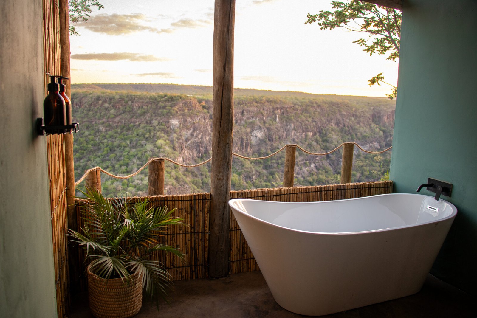 Taita Falcon Lodge Livingstone – Per Night Stay (ZMW Rates) - Image 8